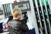 Od ponoći dizeli jeftiniji za 12 do 13 lipa, a benzini do 34 lipe