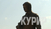 ЕКСКЛУЗИВНО ФОТО: Поставена статуата на Тоше Проески